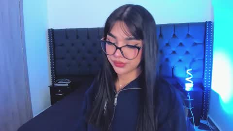 Snapshot of rosecassie chatting on November 2025 02:05:04 PM Rose online show from November 2025 02:05:04 PM