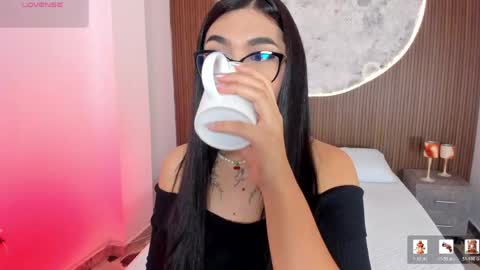 Rose online show from April 2026 02:06:01 PM