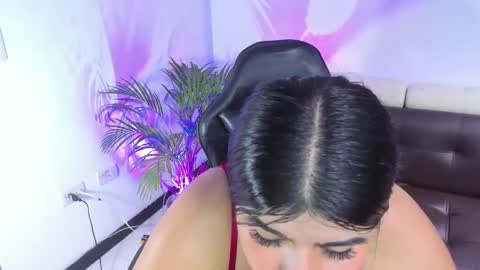Snapshot of rosee_honey_ chatting on October 2025 07:58:02 PM rose online show from October 2025 07:58:02 PM