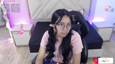 rosee_tay1 online show from December 2025 11:50:02 AM