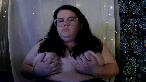 roseemeraldof online show from March 2026 06:19:02 AM