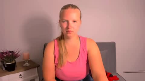 Rose online show from July 2026 07:39:01 PM