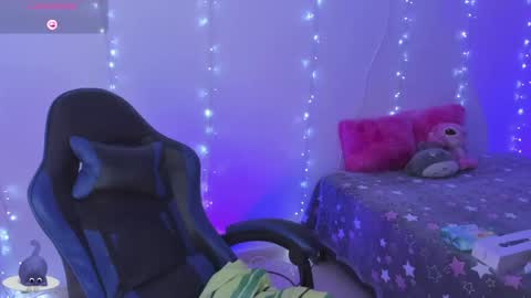 Rose online show from April 2026 09:17:01 PM