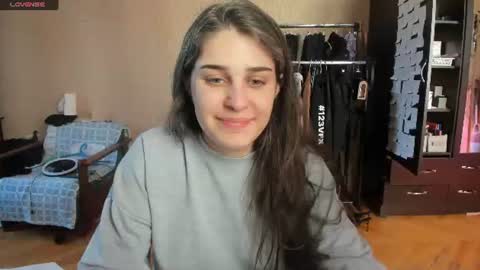 Snapshot of roselina_ chatting on July 2026 12:18:02 PM Rose online show from July 2026 12:18:02 PM
