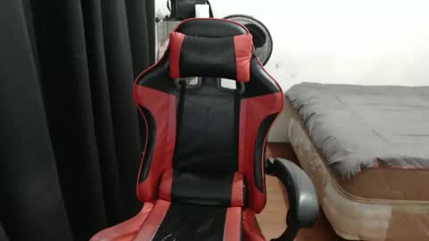 rosemae07 online show from October 2025 09:19:02 AM