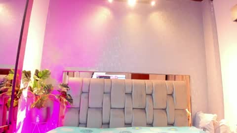 Rose online show from April 2026 05:05:01 AM