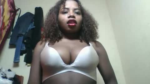Roseyaa online show from September 2025 06:24:01 AM