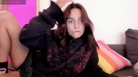 Snapshot of roshelle_xxx chatting on September 2025 11:52:01 PM Roshelle online show from September 2025 11:52:01 PM