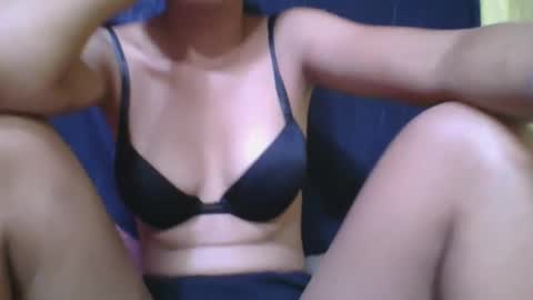 rosia685234 online show from February 2026 03:35:02 AM