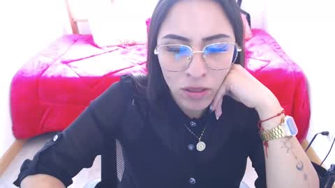 rosse online show from November 2025 02:28:01 PM