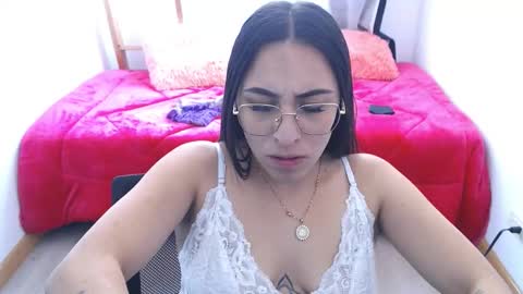 rosse online show from November 2025 03:19:02 PM