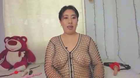 ROSSE DEMOND  online show from January 2026 06:01:01 PM