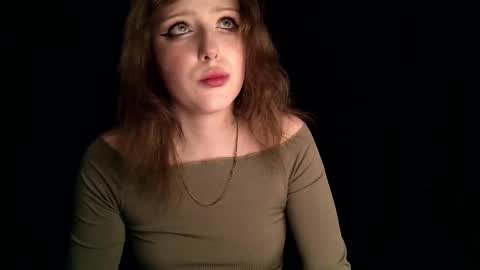 Snapshot of rosy_petal chatting on November 2025 11:43:01 AM rosy_petal online show from November 2025 11:43:01 AM