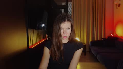 roter_rita online show from December 2025 06:50:01 PM