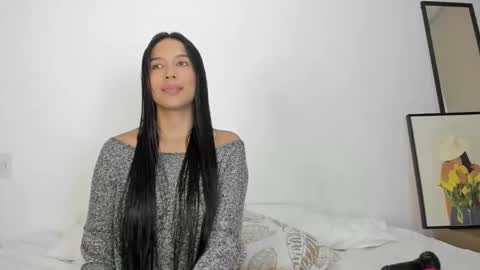 Snapshot of rouse_46 chatting on October 2025 10:50:01 PM Rouse online show from October 2025 10:50:01 PM