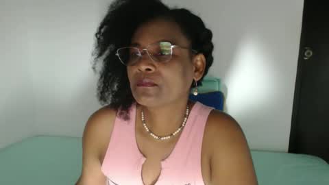 luxa online show from November 2025 12:04:01 PM