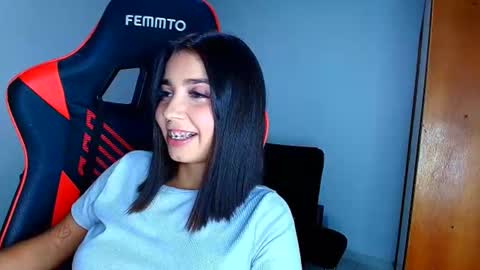 rousse_violet online show from March 2026 12:04:01 AM