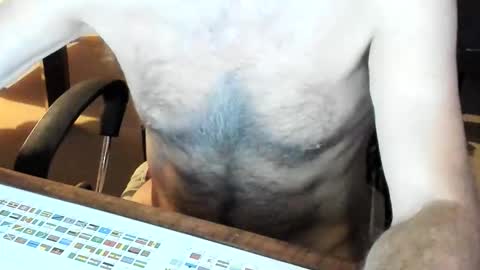 routi97 online show from November 2025 08:55:01 PM