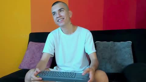 Rowan online show from September 2025 12:16:02 PM