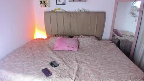 Roxx online show from October 2025 08:15:02 AM