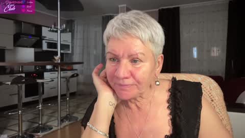 Snapshot of roxana_brooks chatting on January 2025 05:59:02 PM Roxana online show from January 2025 05:59:02 PM