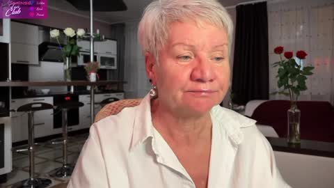 Snapshot of roxana_brooks chatting on February 2025 07:10:02 PM Roxana online show from February 2025 07:10:02 PM