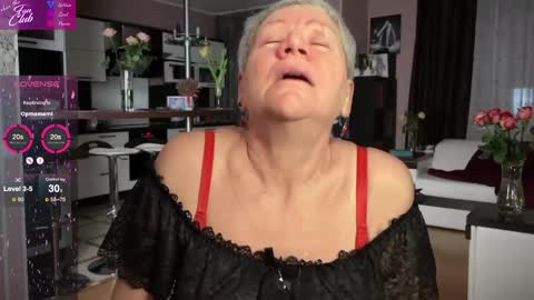 Snapshot of roxana_brooks chatting on February 2025 07:09:01 PM Roxana online show from February 2025 07:09:01 PM