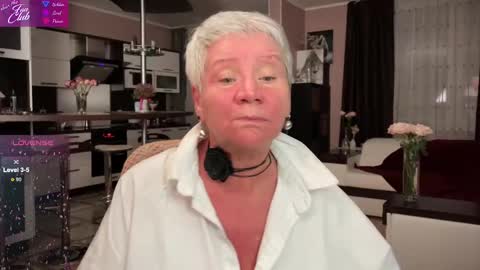 Snapshot of roxana_brooks chatting on March 2025 05:00:02 PM Roxana online show from March 2025 05:00:02 PM