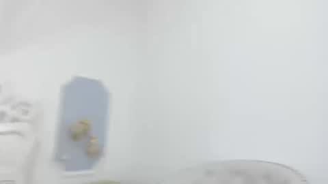 roxana_scott1 online show from September 2025 03:54:01 AM