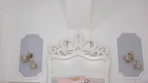 roxana_scott1 online show from November 2025 03:37:02 AM