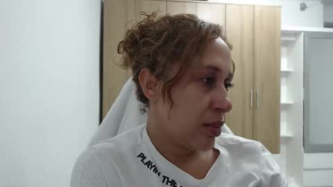 Snapshot of roxanalove7 chatting on November 2025 10:54:02 PM Roxana online show from November 2025 10:54:02 PM