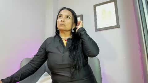  Roxanna  online show from July 2026 05:20:02 AM
