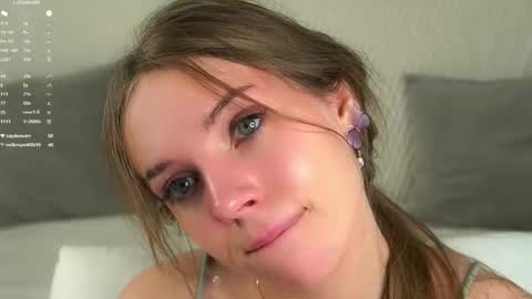 roxannastoo online show from October 2025 01:17:01 AM