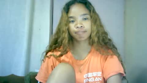 roxanne_98 online show from November 2025 08:55:01 PM