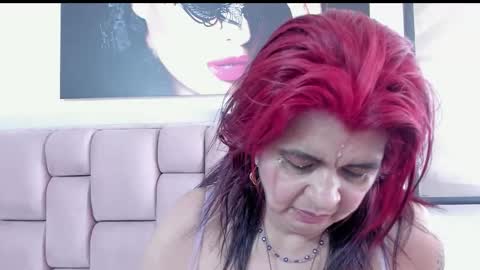 Snapshot of roxettemature chatting on March 2025 06:00:02 PM RoxetteMature online show from March 2025 06:00:02 PM