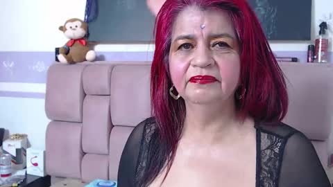 Snapshot of roxettemature chatting on September 2025 11:54:01 AM RoxetteMature online show from September 2025 11:54:01 AM