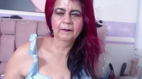 Snapshot of roxettemature chatting on November 2025 12:27:02 PM RoxetteMature online show from November 2025 12:27:02 PM