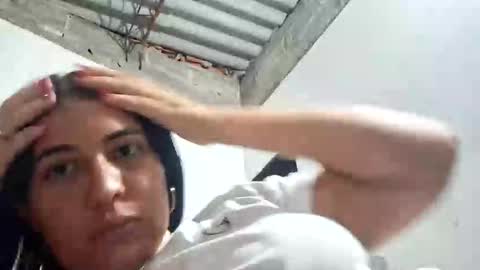 Snapshot of roxi_liss chatting on September 2025 12:04:01 AM roxi_liss online show from September 2025 12:04:01 AM