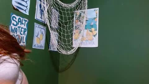 Roxie online show from October 2025 02:15:01 AM