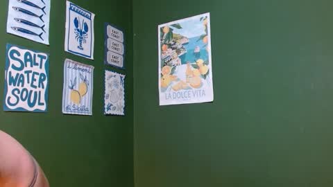 Roxie online show from November 2025 02:10:02 AM