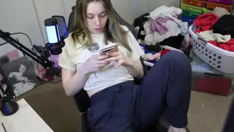 roxie online show from November 2025 05:22:01 PM