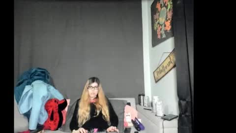 roxihazeleyes online show from February 2026 08:54:02 AM