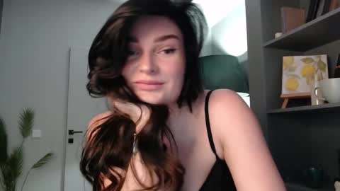 roxxiejet online show from November 2025 10:03:01 AM