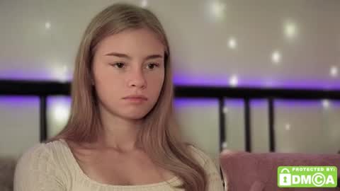 Snapshot of roxxxie_reid chatting on October 2025 08:27:02 PM Roxieex ABBY online show from October 2025 08:27:02 PM