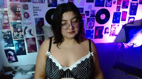 Roxana online show from April 2026 02:14:02 PM