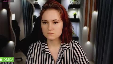 Snapshot of roxy_foxi chatting on October 2025 01:06:01 AM Roxy fiery online show from October 2025 01:06:01 AM