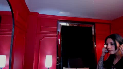 Snapshot of roxy_hell chatting on October 2025 12:22:02 PM Roxy hell online show from October 2025 12:22:02 PM