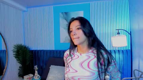 Snapshot of roxy_hell chatting on November 2025 12:11:02 PM Roxy hell online show from November 2025 12:11:02 PM