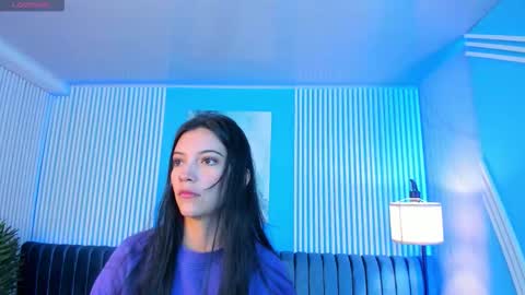 Snapshot of roxy_hell chatting on December 2025 12:10:01 PM Roxy hell online show from December 2025 12:10:01 PM