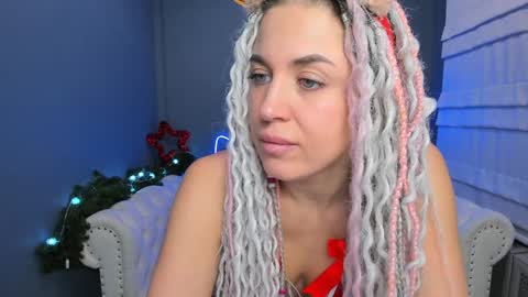 Snapshot of roxy_mars chatting on December 2024 01:18:01 AM Roxy online show from December 2024 01:18:01 AM